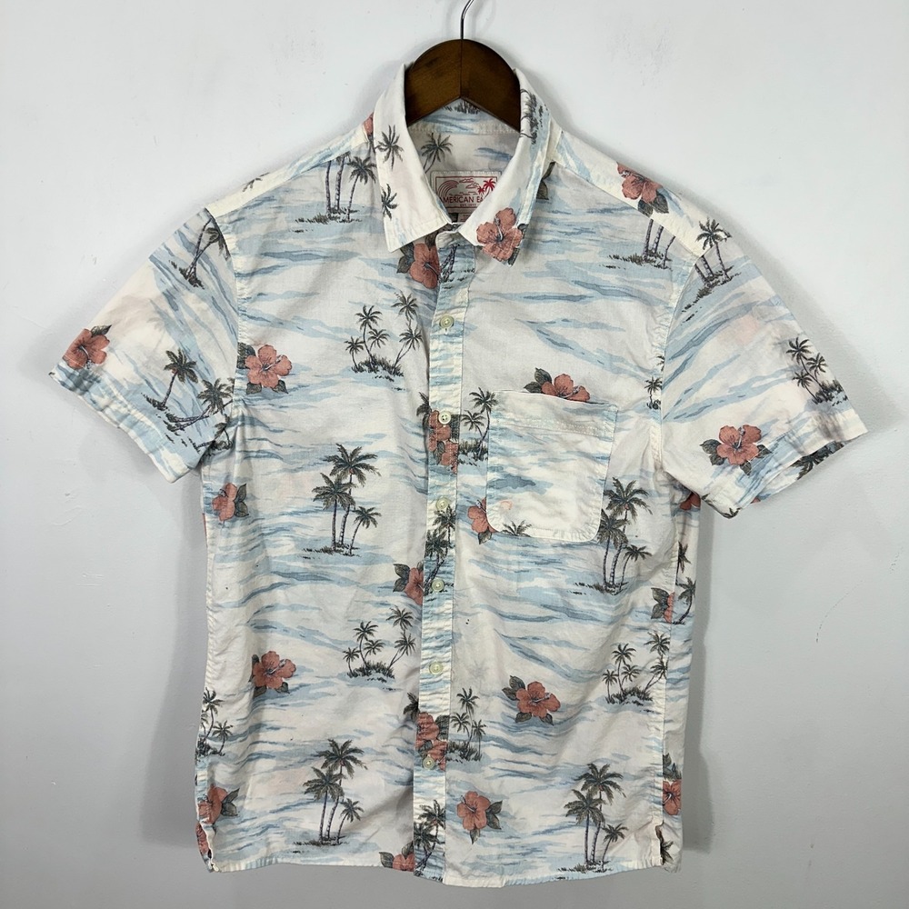 American Eagle Hawiaan Button Down Shirt Mens Small Palm Trees‎ Floral Beach